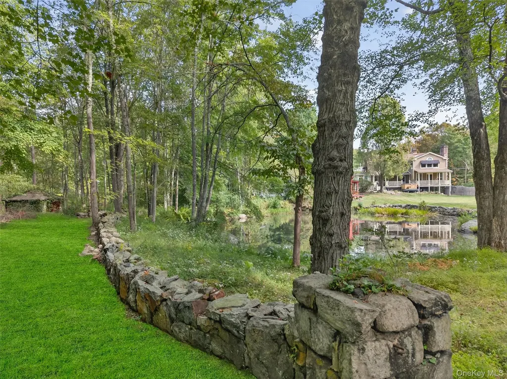 91 Eagle Valley Road Sloatsburg NY 10974
