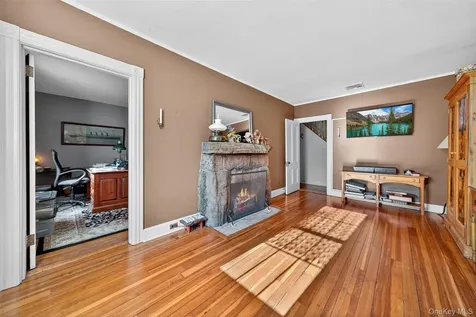 91 Eagle Valley Road Sloatsburg NY 10974