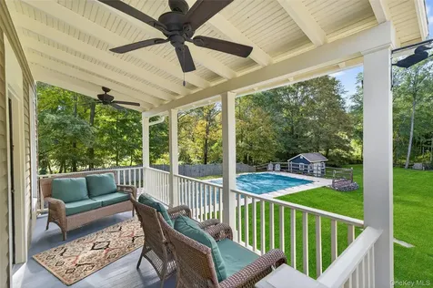 91 Eagle Valley Road Sloatsburg NY 10974