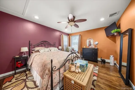 211 Washington Avenue Brentwood NY 11717