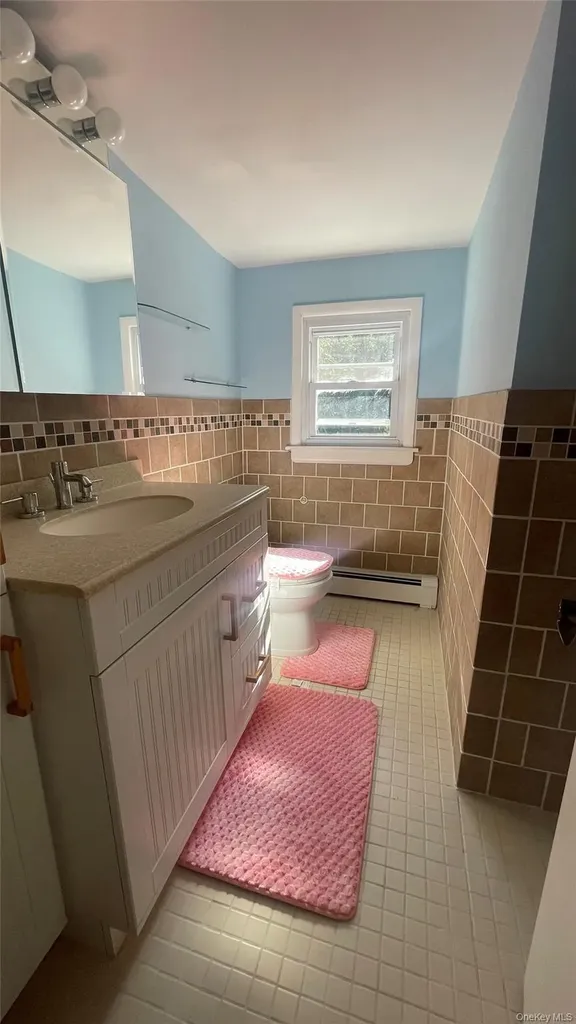 1168 County Route 12 New Hampton NY 10958
