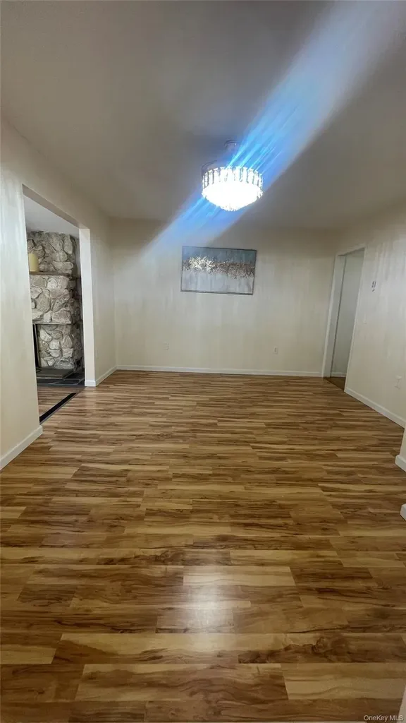 1168 County Route 12 New Hampton NY 10958