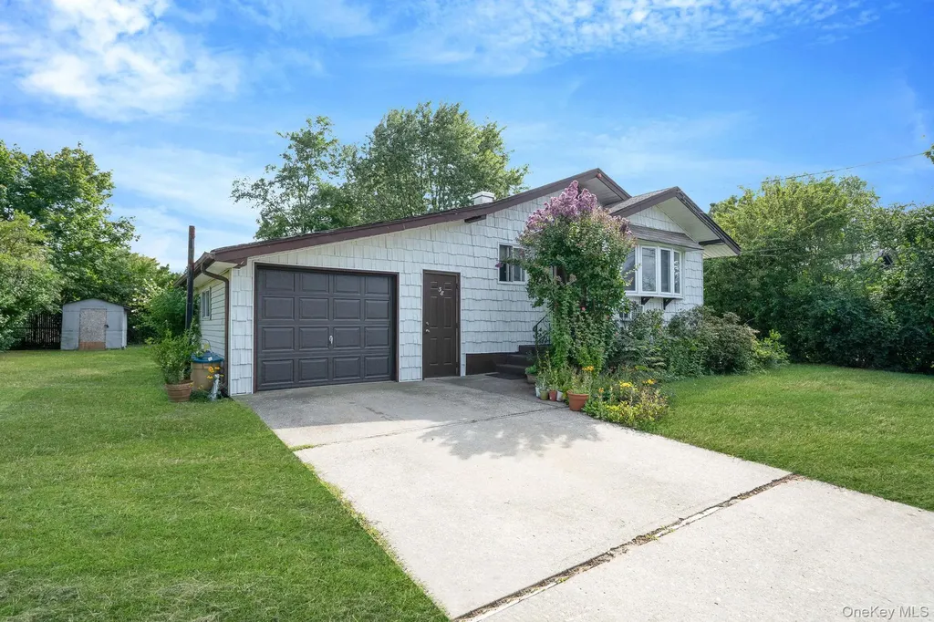 38 E Elm Street Central Islip NY 11722