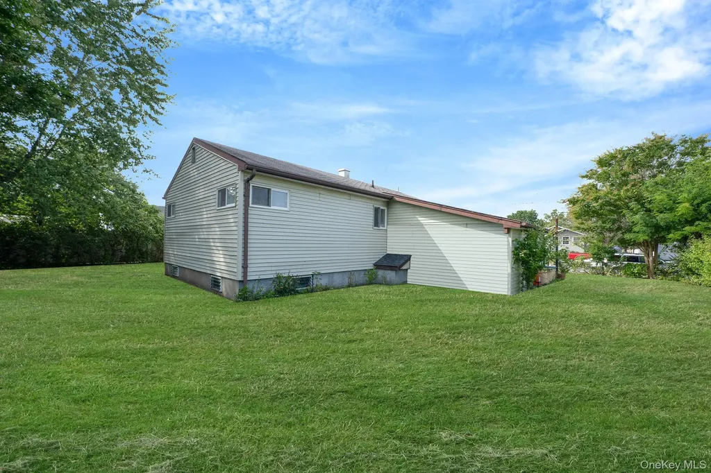 38 E Elm Street Central Islip NY 11722