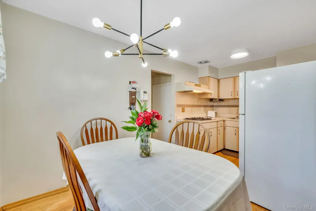 38 E Elm Street Central Islip NY 11722