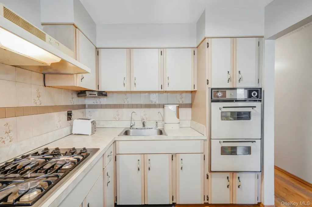 38 E Elm Street Central Islip NY 11722