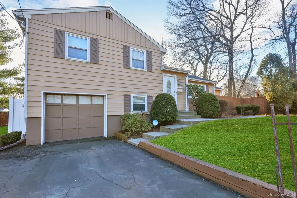 138 E Eckerson Road Spring Valley NY 10977