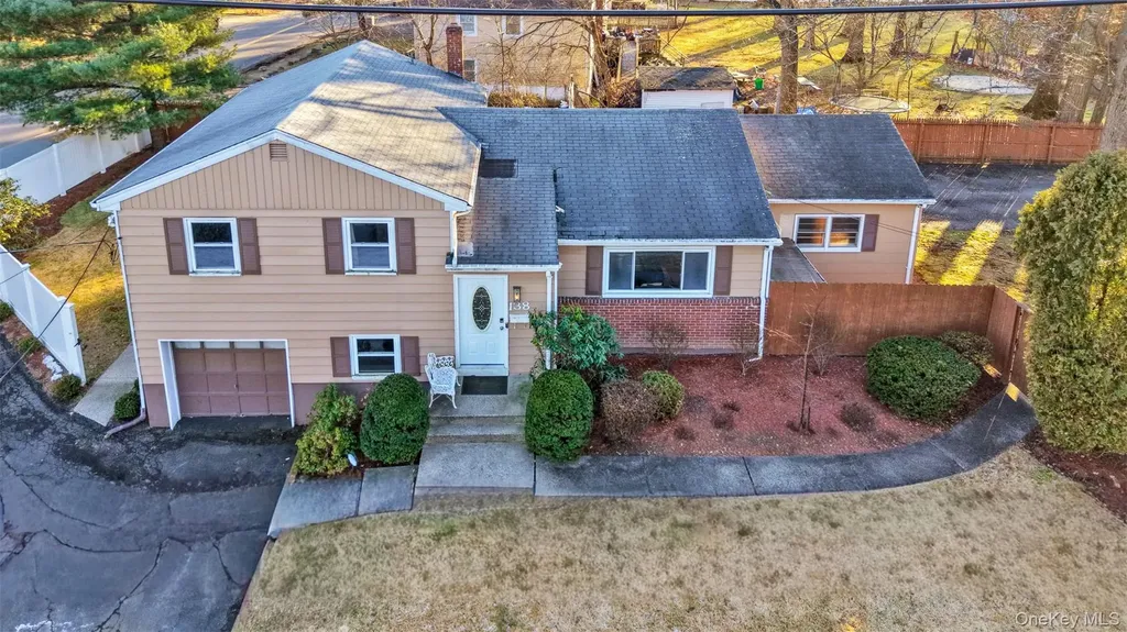 138 E Eckerson Road Spring Valley NY 10977