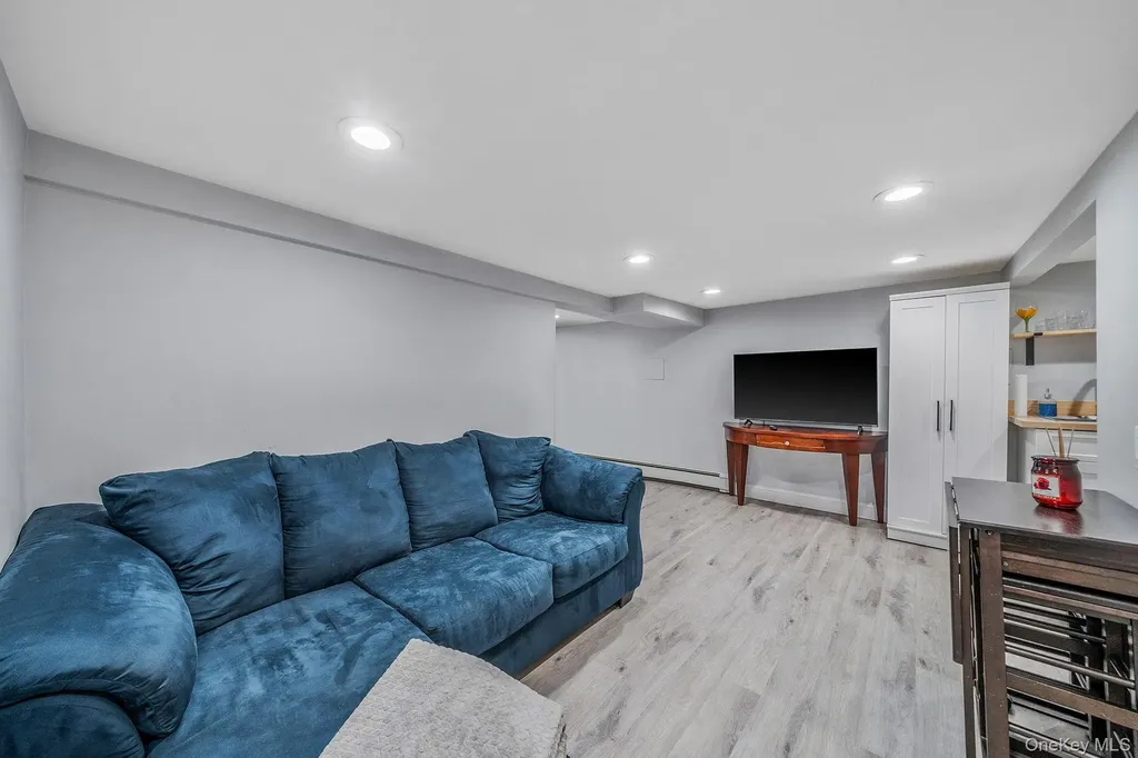 10 Community Road Coram NY 11727