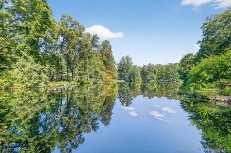 65 Furnace Brook Drive Cortlandt Manor NY 10567