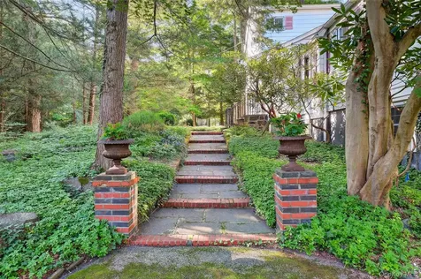 65 Furnace Brook Drive Cortlandt Manor NY 10567
