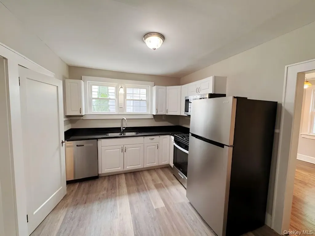 207 S Grand Avenue Poughkeepsie NY 12603