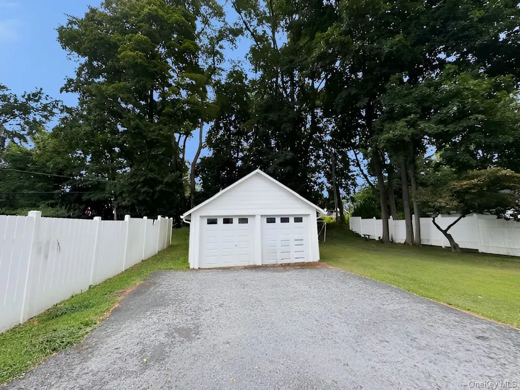 207 S Grand Avenue Poughkeepsie NY 12603