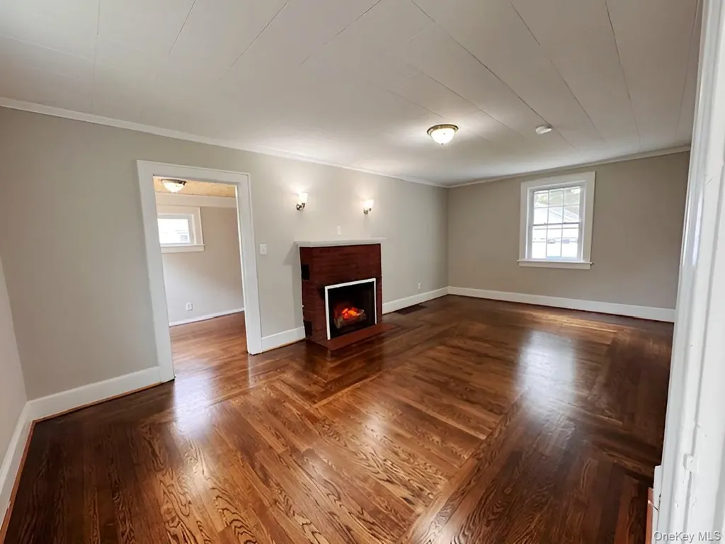 207 S Grand Avenue Poughkeepsie NY 12603