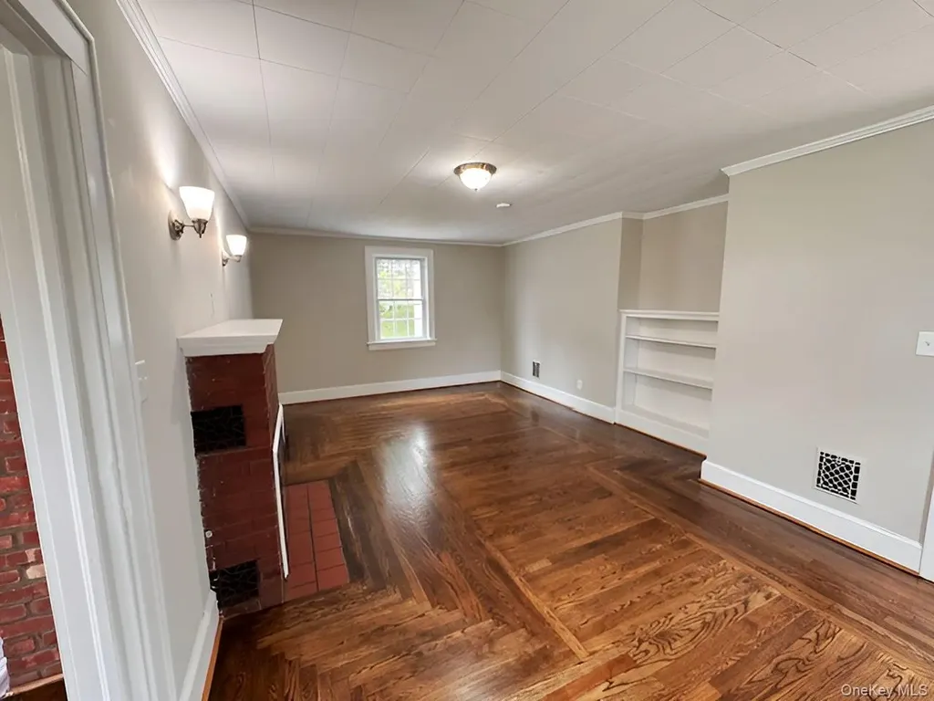 207 S Grand Avenue Poughkeepsie NY 12603