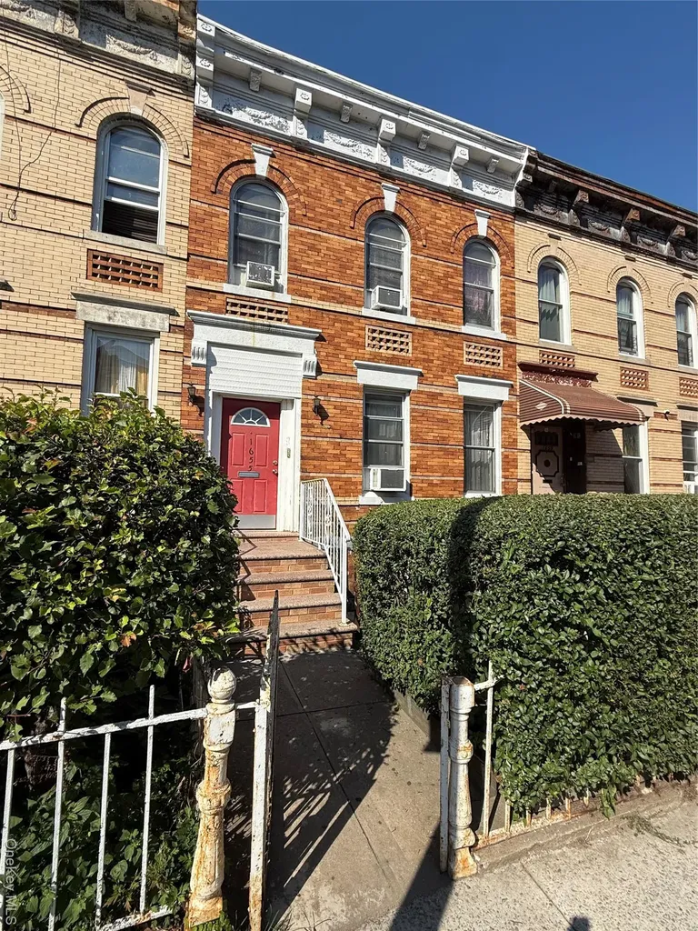 1655 Lincoln Place Brooklyn NY 11233