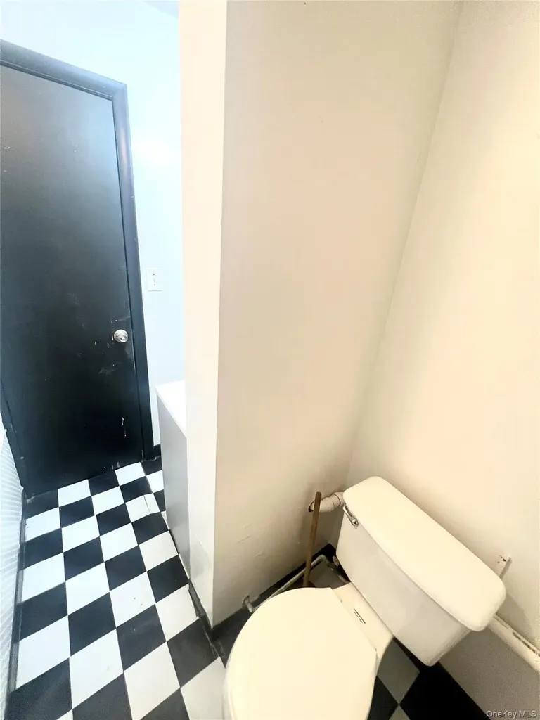 108 Prospect Avenue Middletown NY 10940