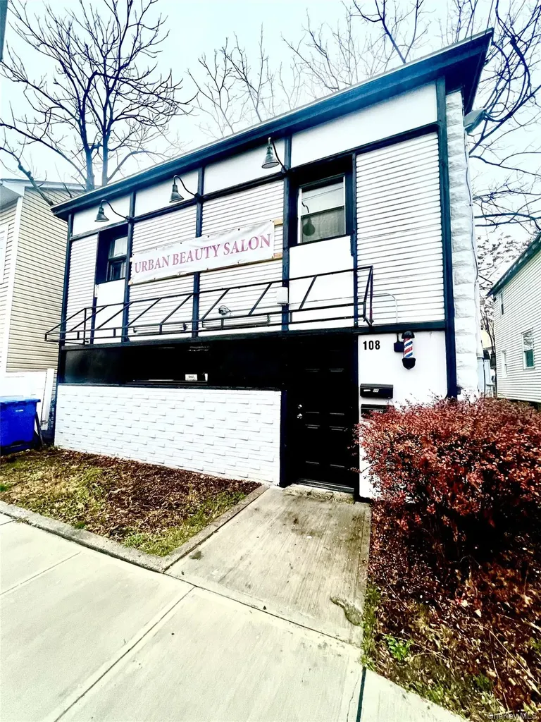 108 Prospect Avenue Middletown NY 10940
