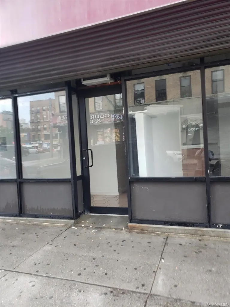 1575 Bathgate Avenue Bronx NY 10457