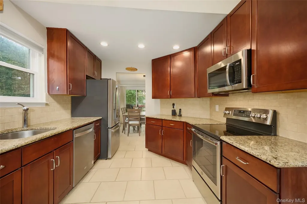 41 Bridle Path Road Ossining NY 10562