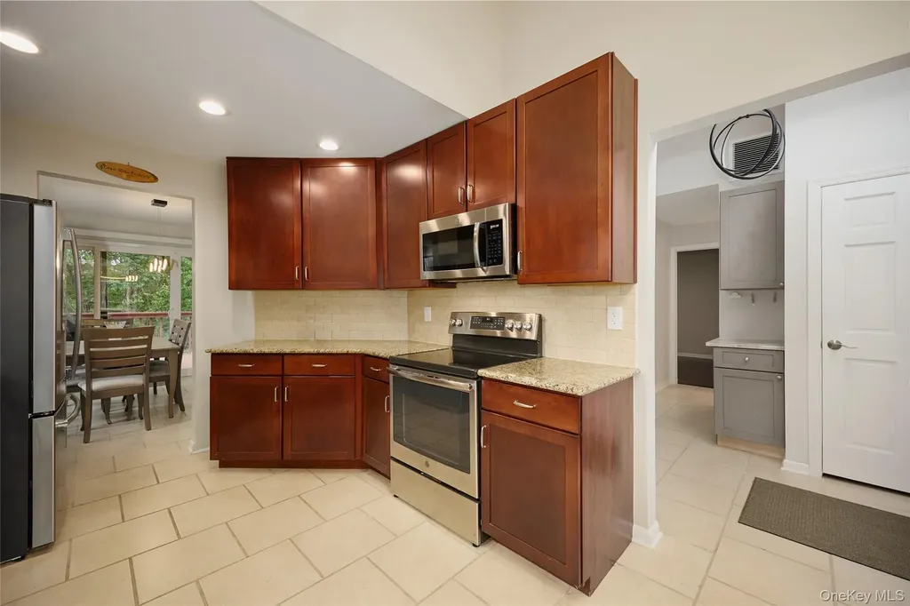 41 Bridle Path Road Ossining NY 10562