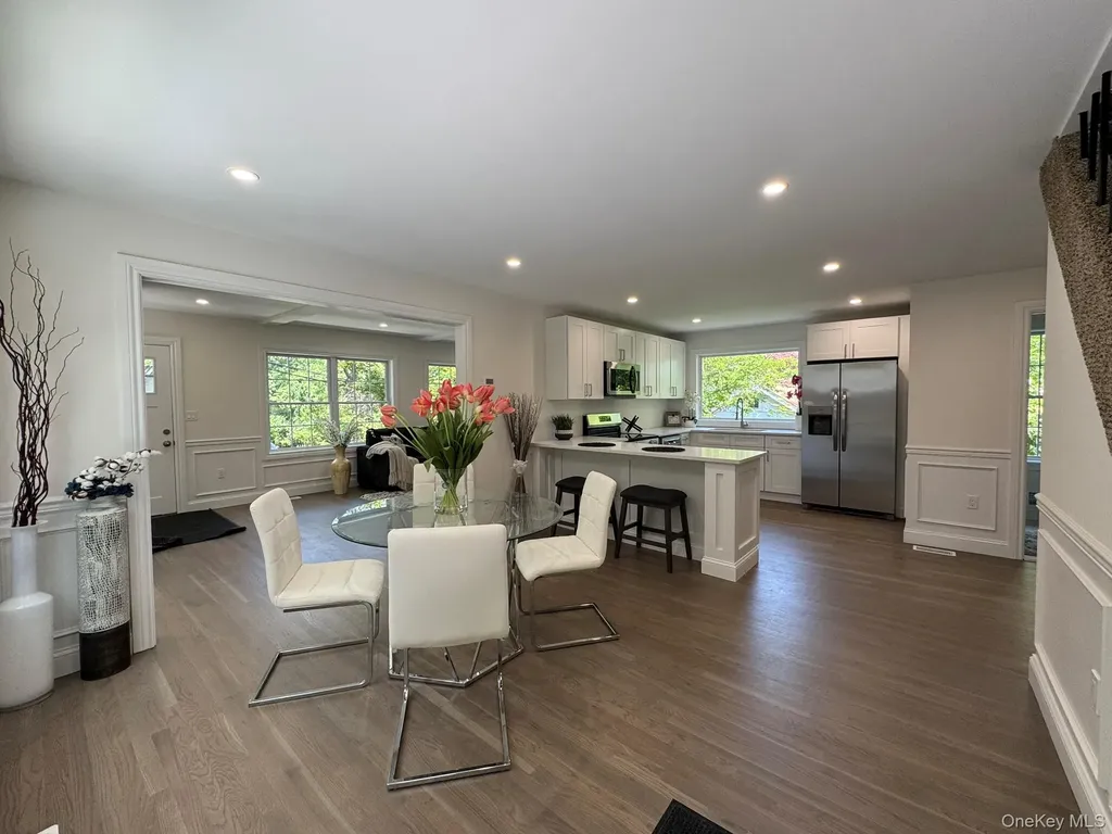 27 Evergreen Road Rocky Point NY 11778
