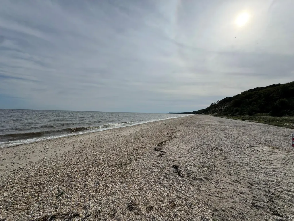 27 Evergreen Road Rocky Point NY 11778