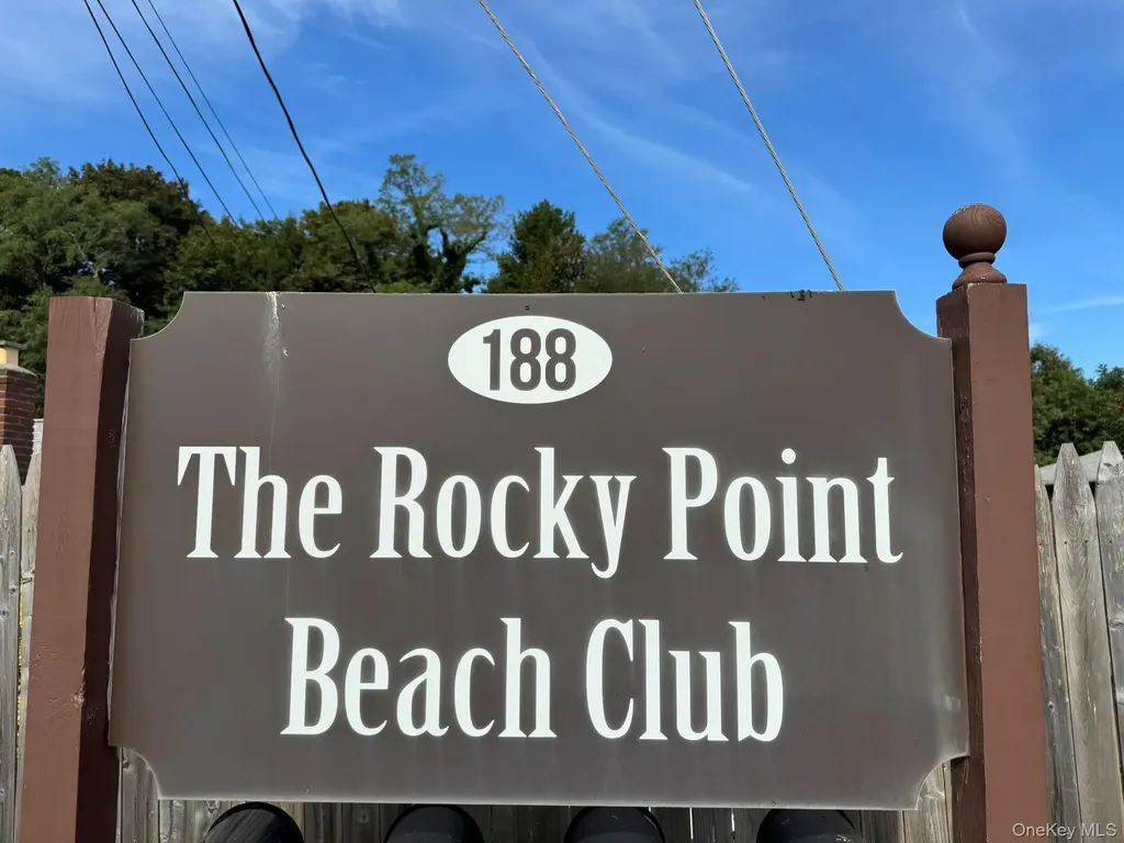 27 Evergreen Road Rocky Point NY 11778