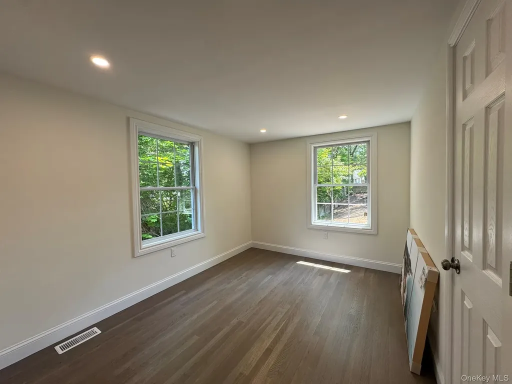 27 Evergreen Road Rocky Point NY 11778