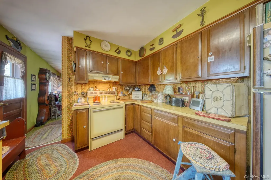 128 Hall Road Grahamsville NY 12740