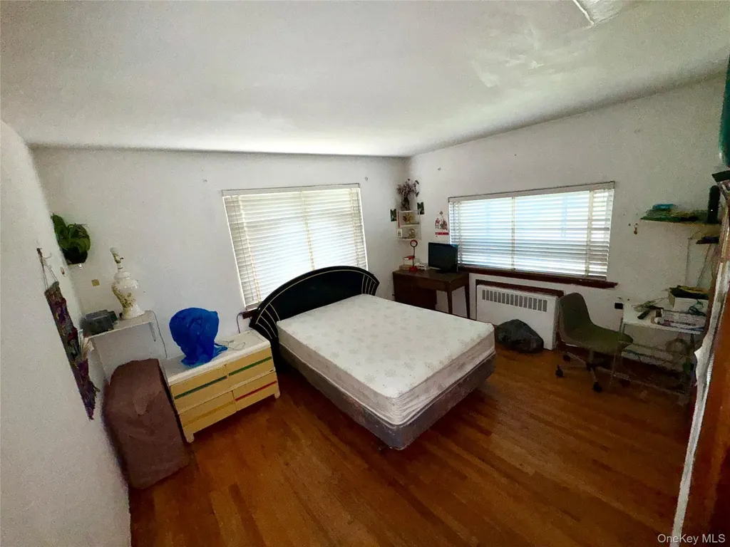 4 Olive Lane Shirley NY 11967
