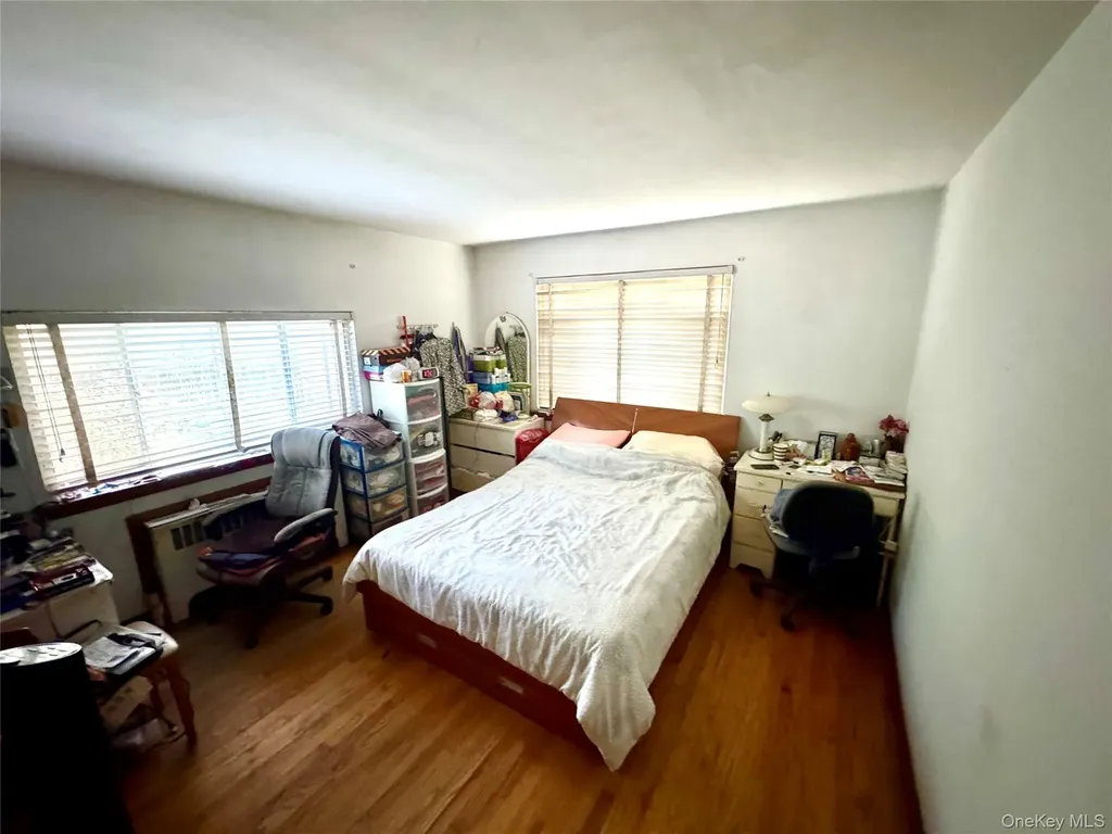 4 Olive Lane Shirley NY 11967