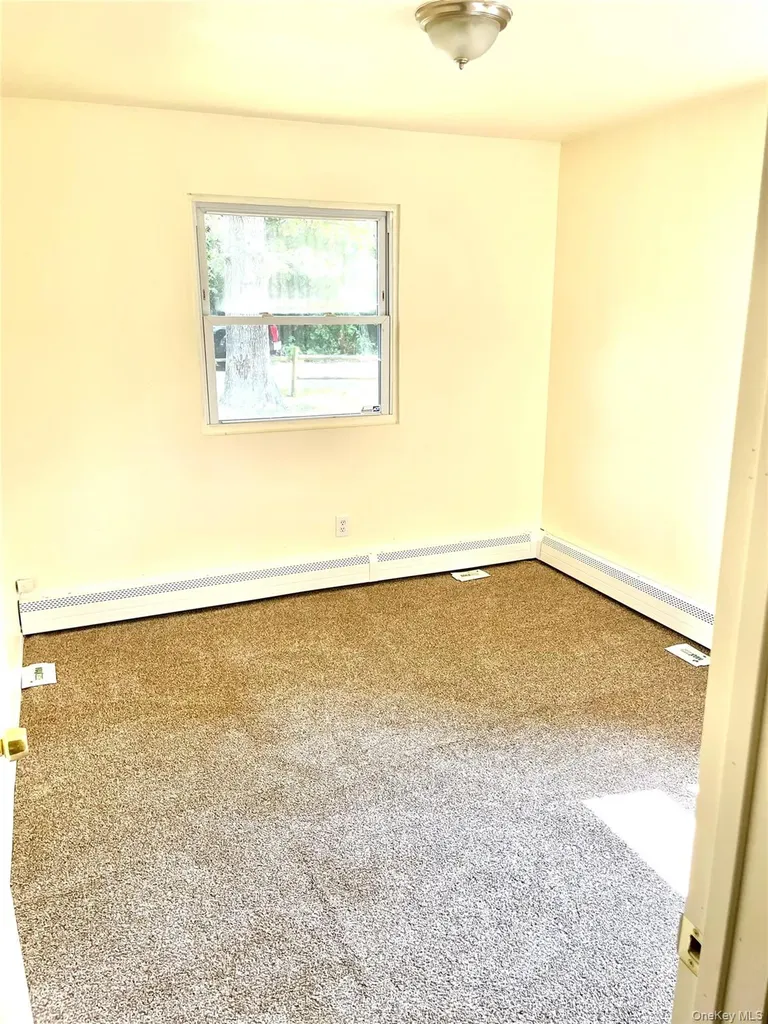 134 Longfellow Drive Mastic Beach NY 11951
