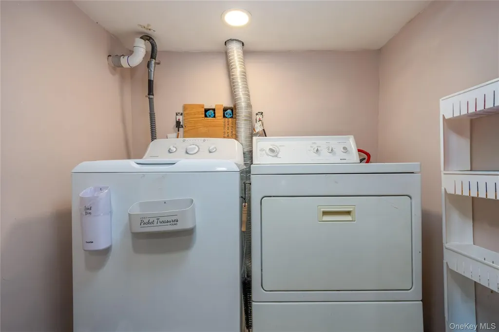 249 N Macquesten Parkway Mount Vernon NY 10550