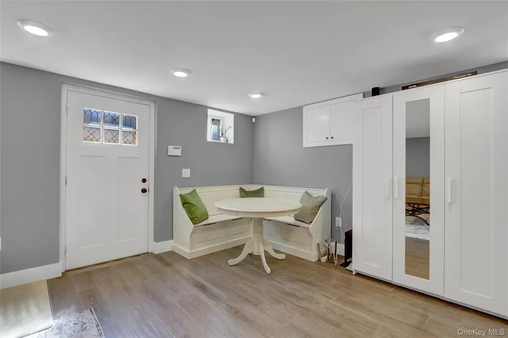 2325 Centre Avenue Bellmore NY 11710