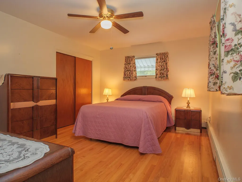 30 Richard Road Hyde Park NY 12538