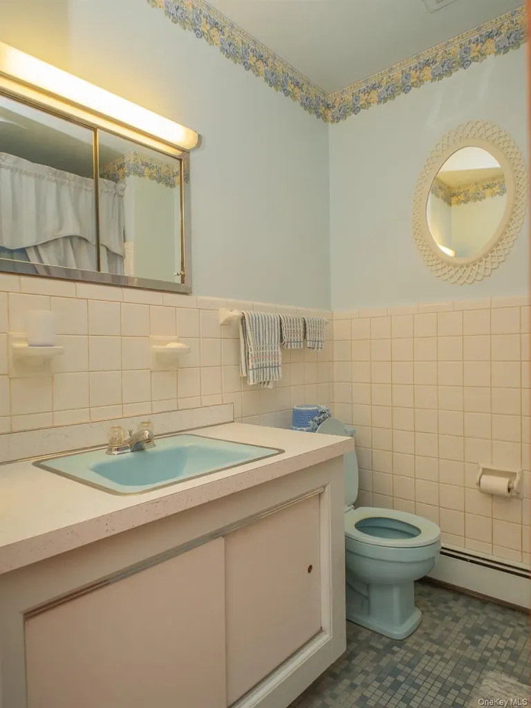 30 Richard Road Hyde Park NY 12538