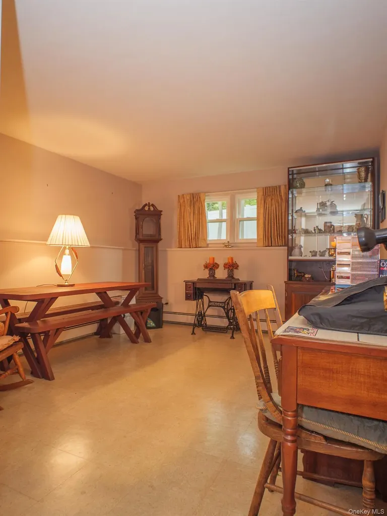 30 Richard Road Hyde Park NY 12538