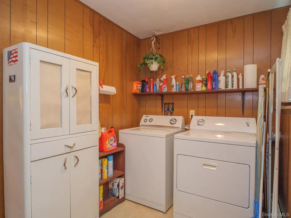 30 Richard Road Hyde Park NY 12538