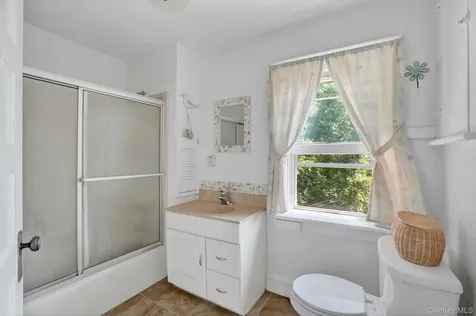 176 S Grand Avenue Poughkeepsie NY 12603