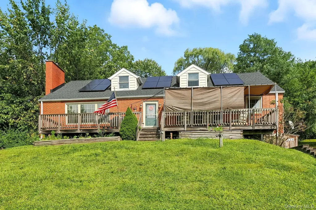 23 Robert Road Poughkeepsie NY 12603