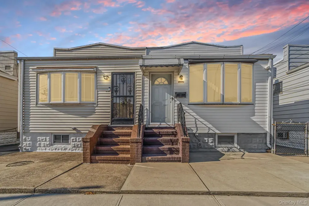 6467 58th Road Maspeth NY 11378
