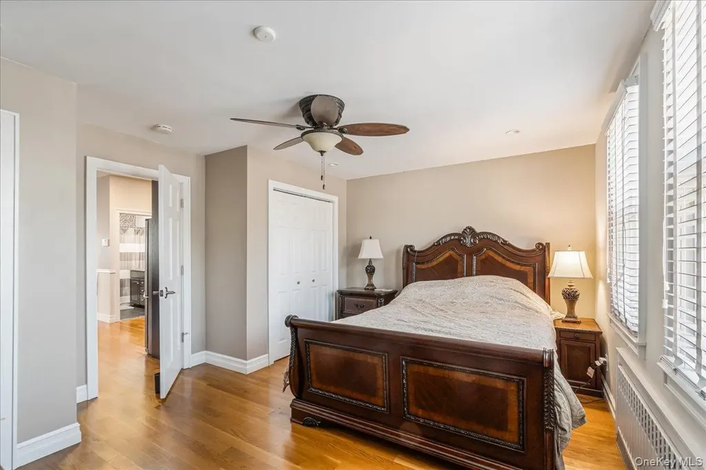6467 58th Road Maspeth NY 11378