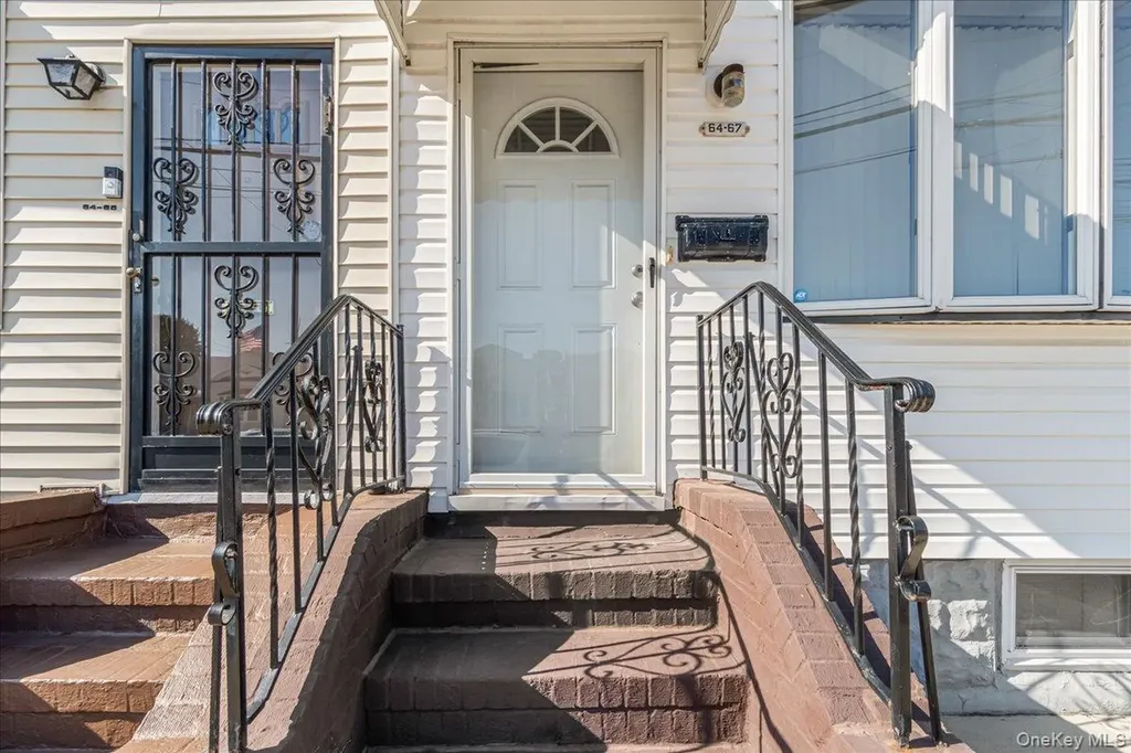 6467 58th Road Maspeth NY 11378