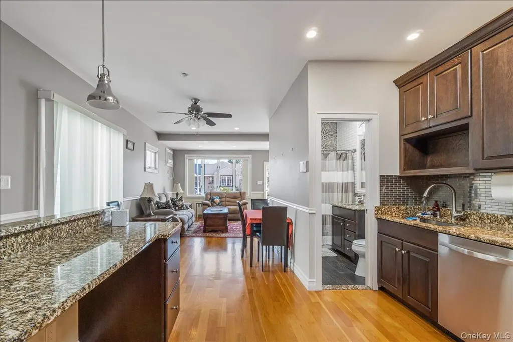 6467 58th Road Maspeth NY 11378