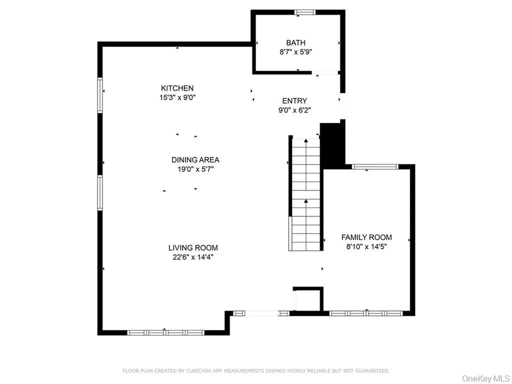 27 E Neck Court West Babylon NY 11704