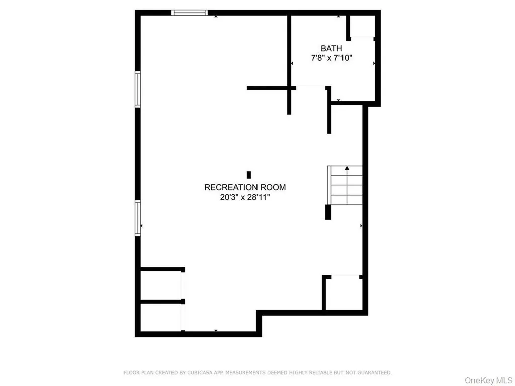 27 E Neck Court West Babylon NY 11704