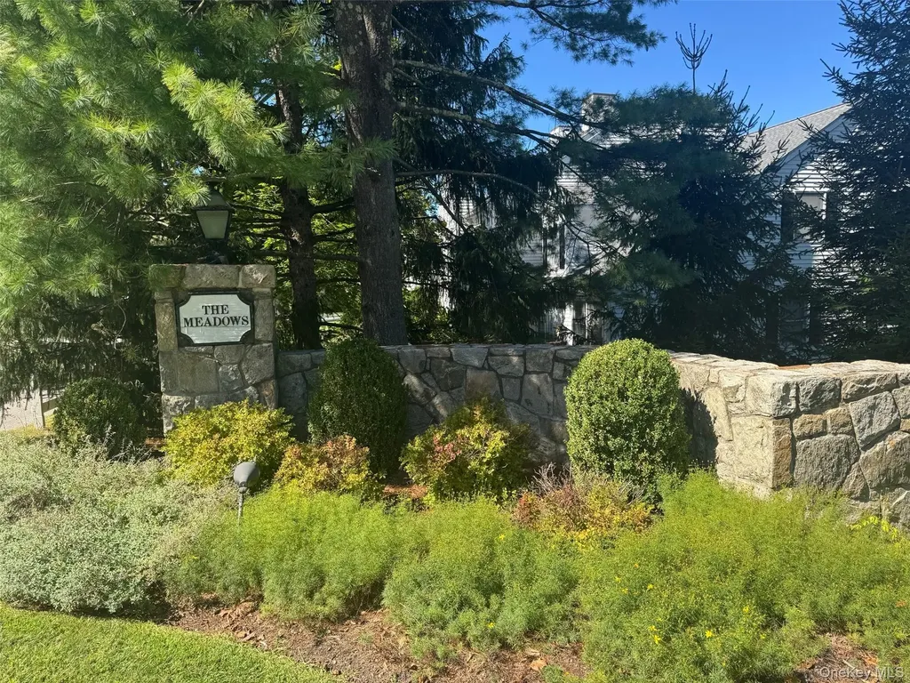 124 Woodcock Knolls Cross River NY 10518