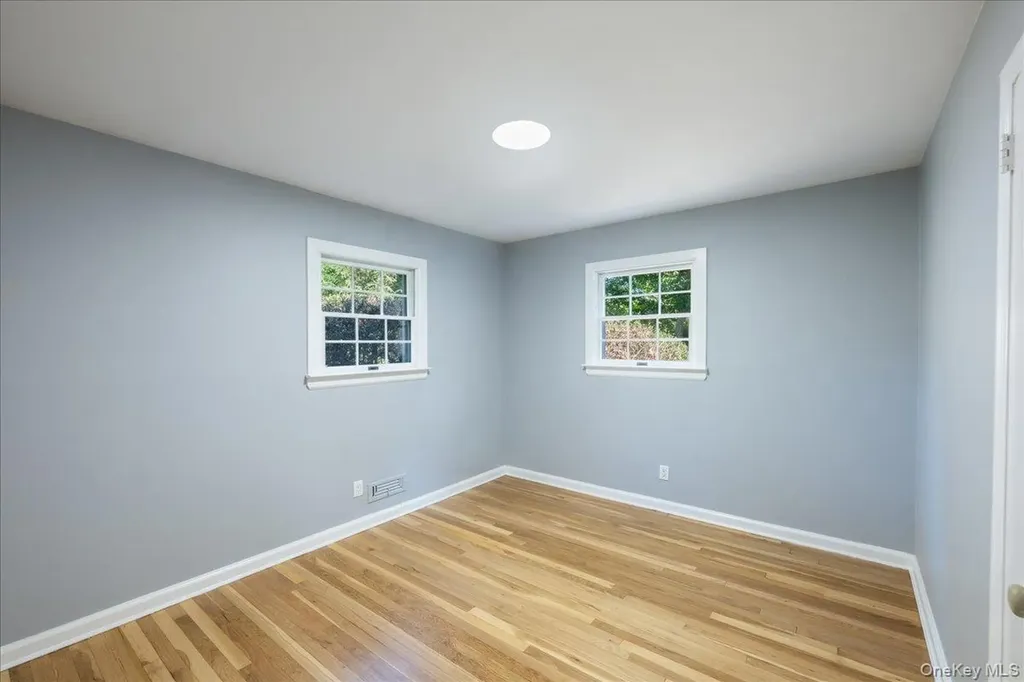 8 Oakway Drive Stony Brook NY 11790