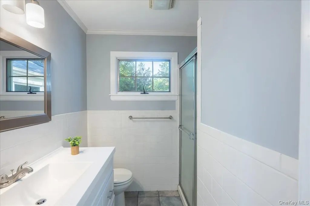 8 Oakway Drive Stony Brook NY 11790